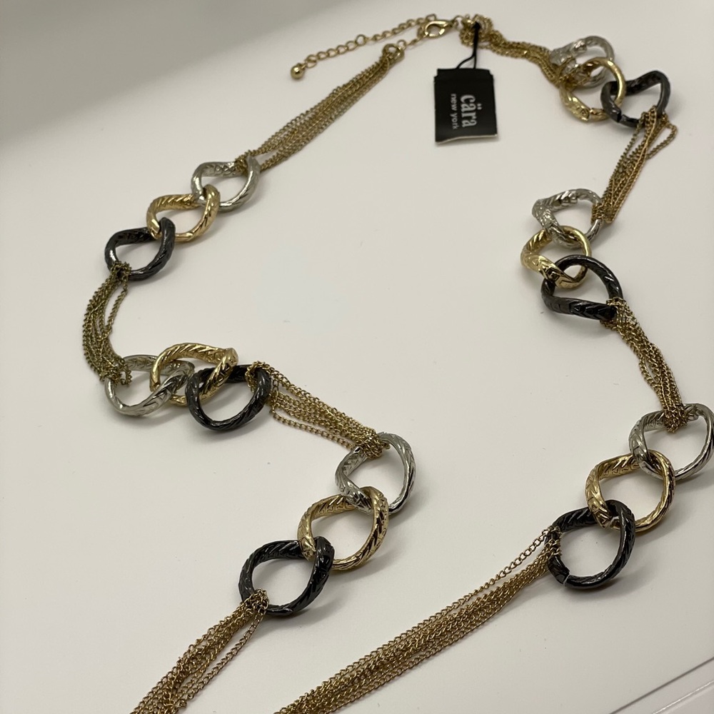Cara Long Metal Necklace